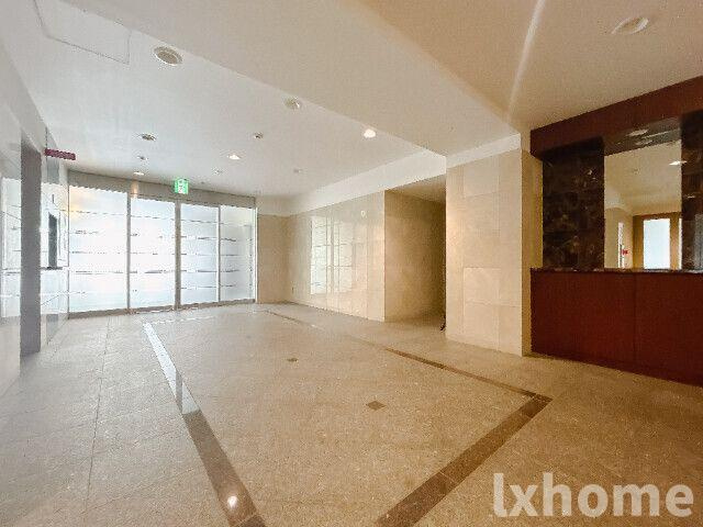 シャンピアコート茨木のロビー|建物の内部です