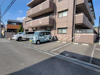 【駐車場】 | 日恵ハイツE棟