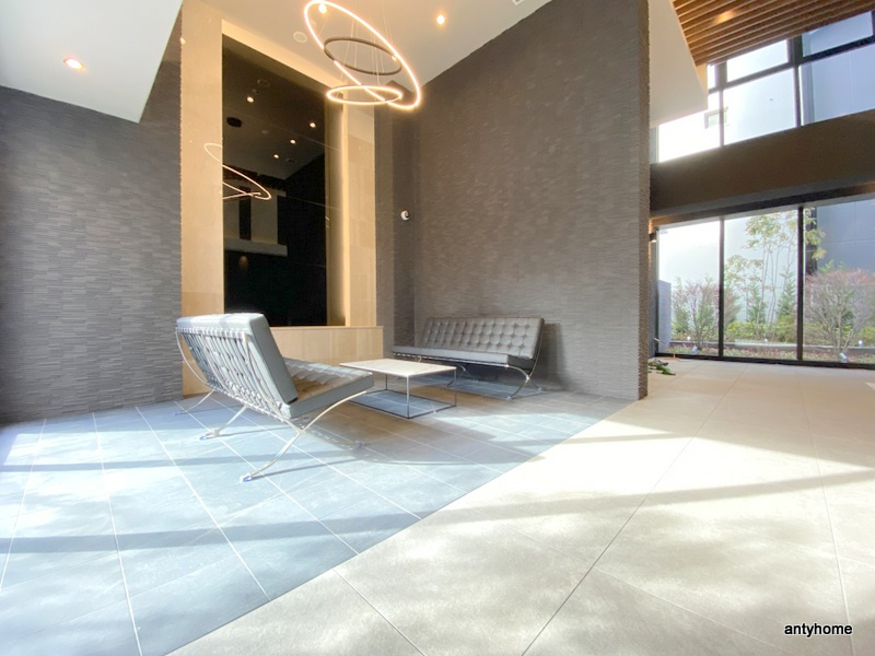 Quintet NAMBA(旧：レジュールアッシュNAMBA) 仲介手数料無料のロビー