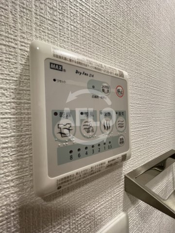 エスリードレジデンス大阪福島シティウエストの設備|エスリードレジデンス大阪福島シティウエスト　浴室乾燥機