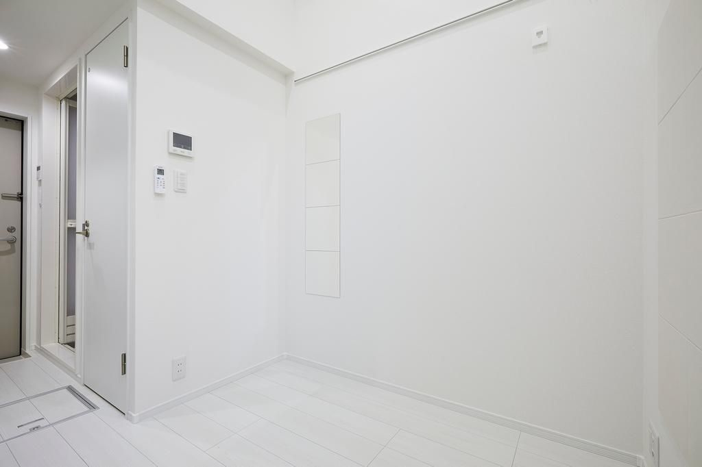 ククリ・ザ・レジデンス池袋　１０２（業１００）