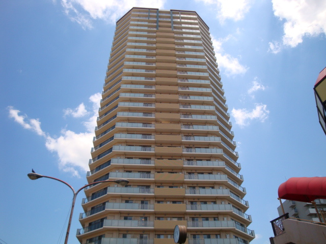 ザ・宝塚タワー