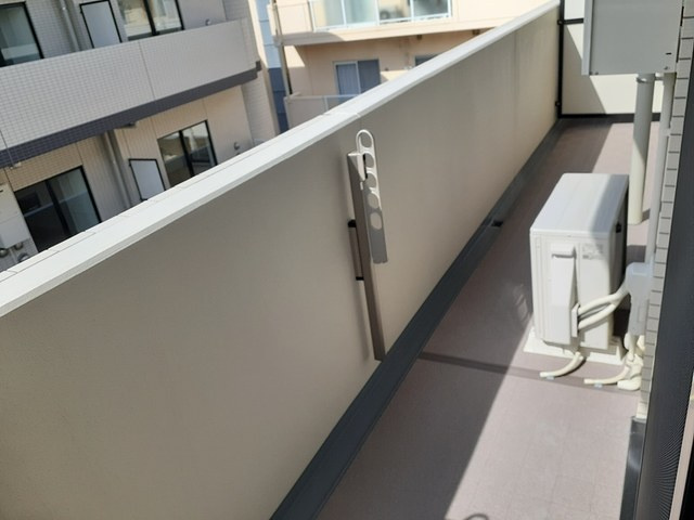 菊水レジデンス綱島Ⅱのバルコニー|角部屋・2面採光で風通り良好☆