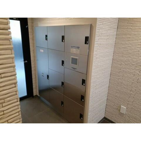 菊水レジデンス綱島Ⅱのエントランス|宅配ボックスあり☆