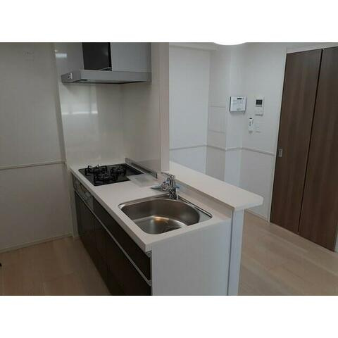 菊水レジデンス綱島Ⅱのキッチン|うれしい3口コンロ☆