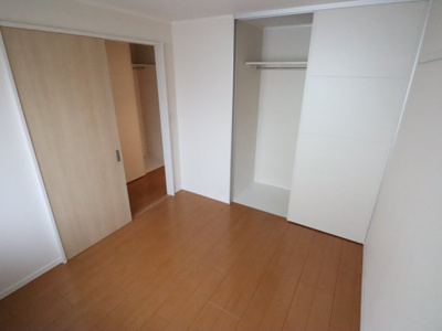 【寝室】 | Ｔ．リヒトハイム