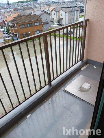 プランドール耳原のバルコニー|落ち着いた時間を過ごせるバルコニーです