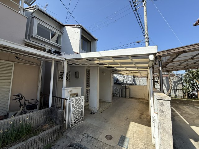 大和郡山市白土町戸建の外観