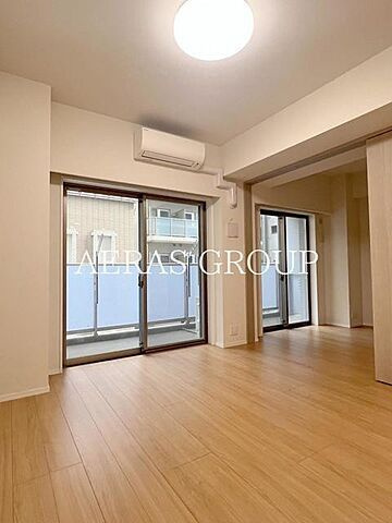 クレイシア・ヴァースクレイシア入谷