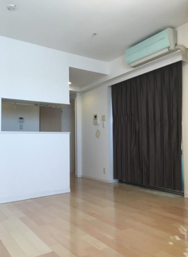 カテリーナ代々木プレイスの居間・リビング|カテリーナ代々木プレイス