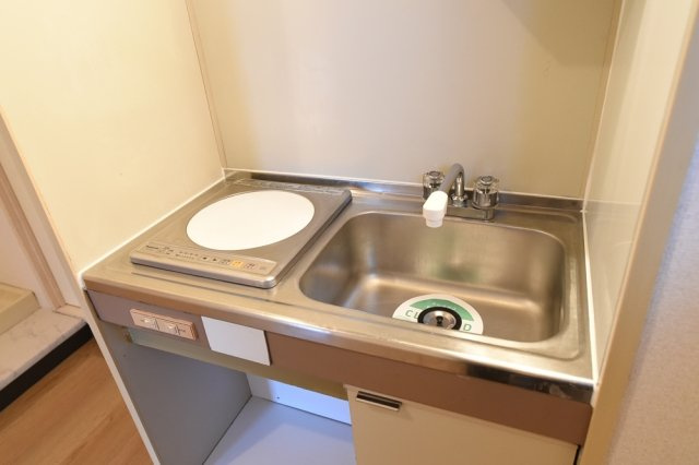 日神パレス赤堤のキッチン|1口IHコンロ