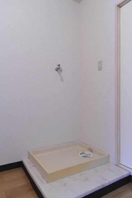 日神パレス赤堤の設備|室内洗濯機置場