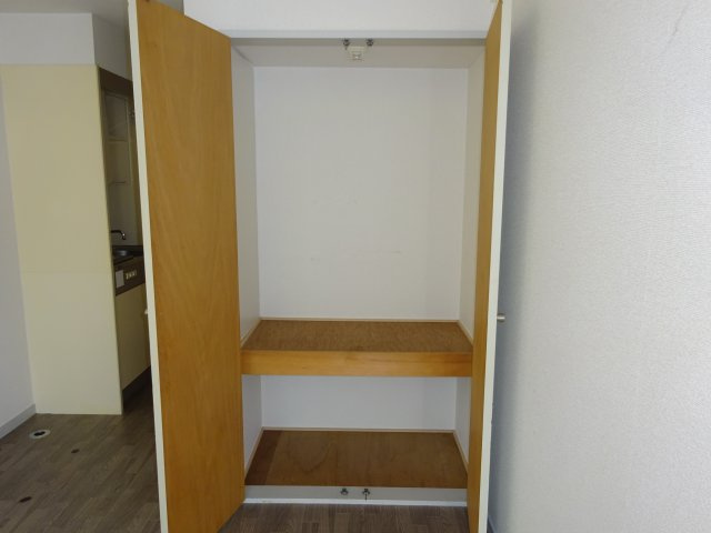 ベルハイツB棟の収納