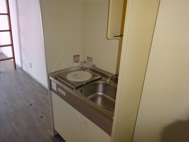 ベルハイツB棟のキッチン