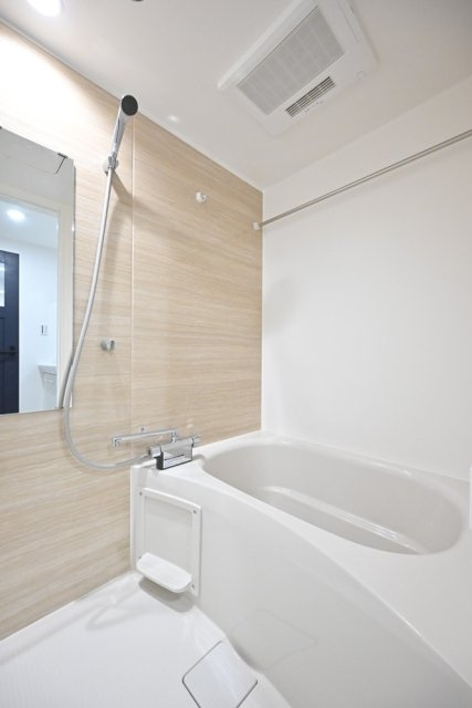 ＥＳ－Ｇｒａｎｄｅ東中野の浴室|落ち着いた空間のお風呂です