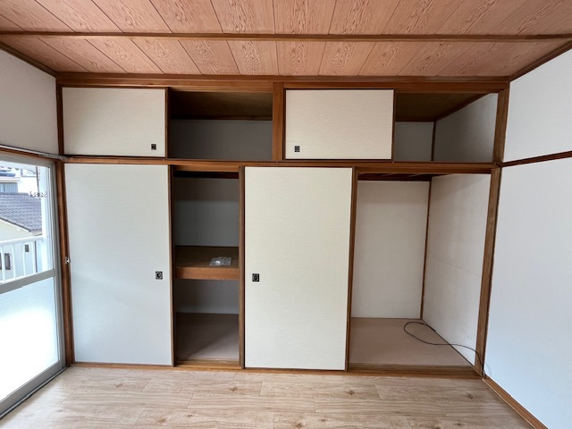 南青葉台貸家の収納