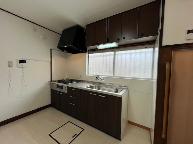 南青葉台貸家のキッチン