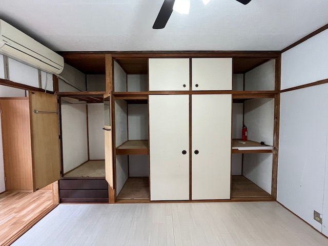 南青葉台貸家の収納