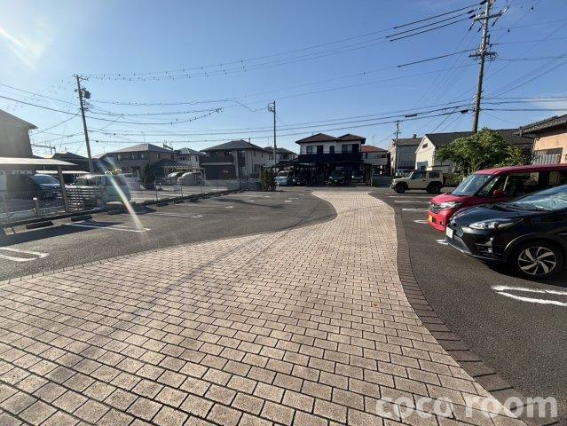 Ｌａ Ｌｕｃｅ　Ａの駐車場