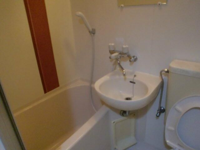 ウィンベルソロ赤羽第三の浴室