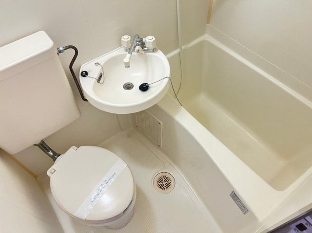 ウエスト北小岩の浴室