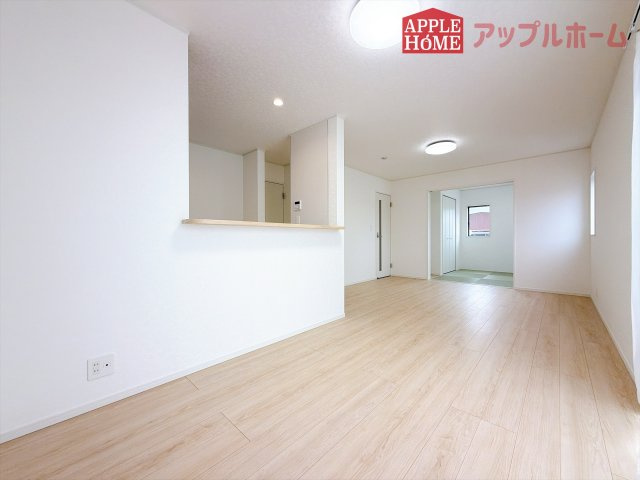 [新築住宅] 深谷市中瀬 第1 全2棟の居間・リビング