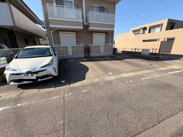 エクセル田中Ⅱの駐車場