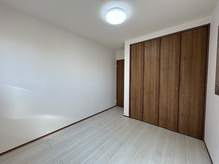 【仲介手数料無料／北区】名古屋市北区池花町331-4戸建の洋室