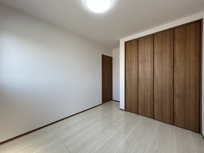 【仲介手数料無料／北区】名古屋市北区池花町331-4戸建の洋室