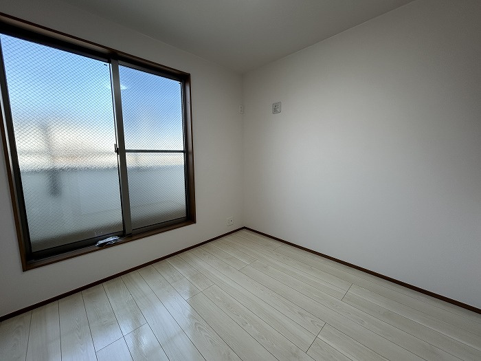【仲介手数料無料／北区】名古屋市北区池花町331-4戸建の洋室
