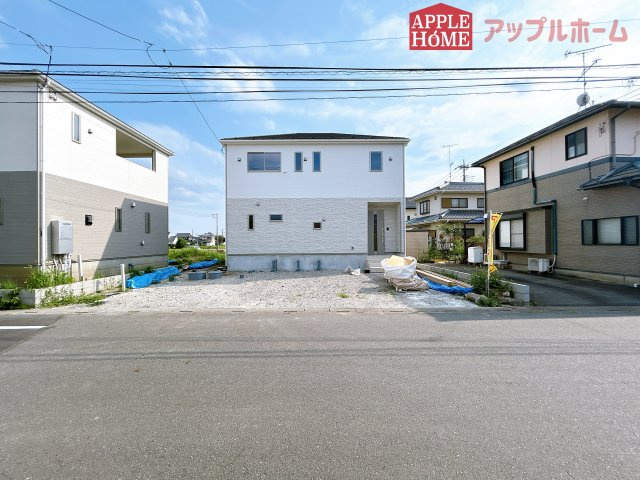 [新築住宅] 深谷市中瀬 第1 全2棟の前面道路含む現地写真