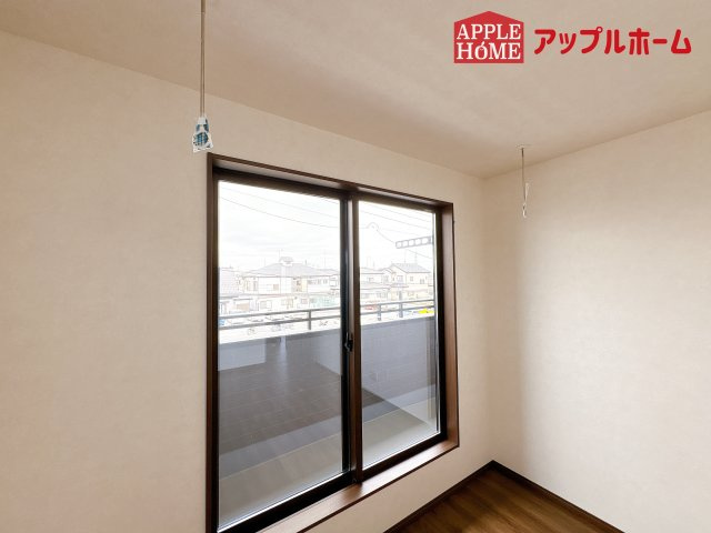 [新築住宅] 鴻巣市宮前 第1期 全8棟の洋室|２階居室は全室収納あり！たっぷりある収納活用でお部屋もキレイを保てます♪