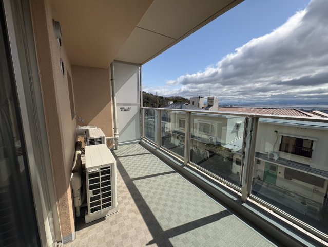 岡本ハウベスのバルコニー