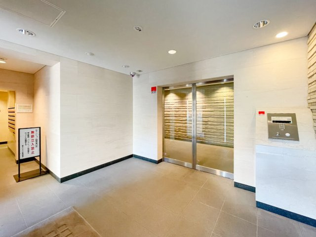 岡本ハウベスのロビー