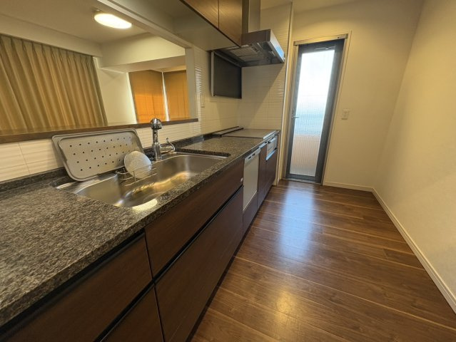 岡本ハウベスのキッチン