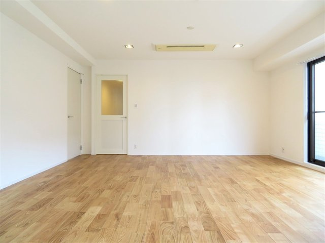 グランドール熊内の居間・リビング