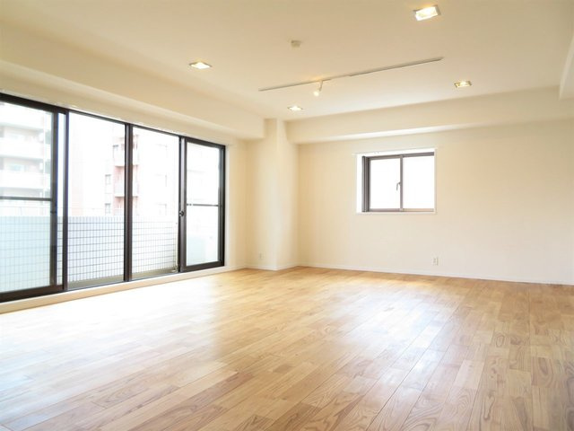 グランドール熊内の居間・リビング