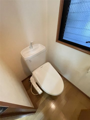 アルファルファ+ A棟のトイレ|清潔感のあるトイレです