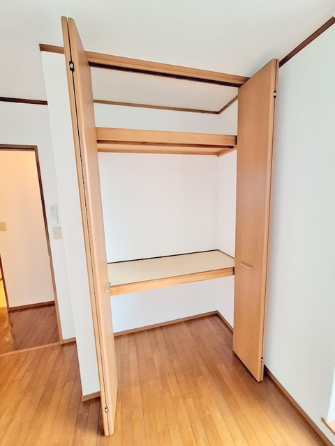 グランディア池上の収納|クローゼット