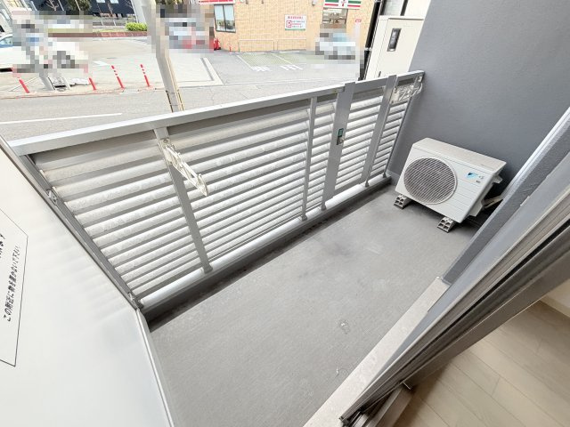 東灘OMパレスのバルコニー