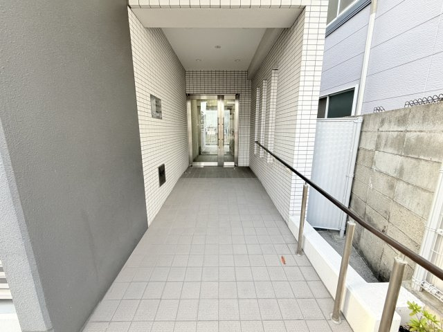 東灘OMパレスのロビー