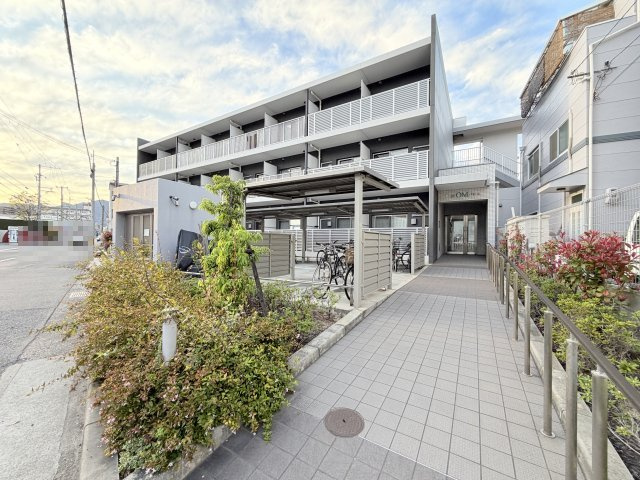 東灘OMパレスのエントランス