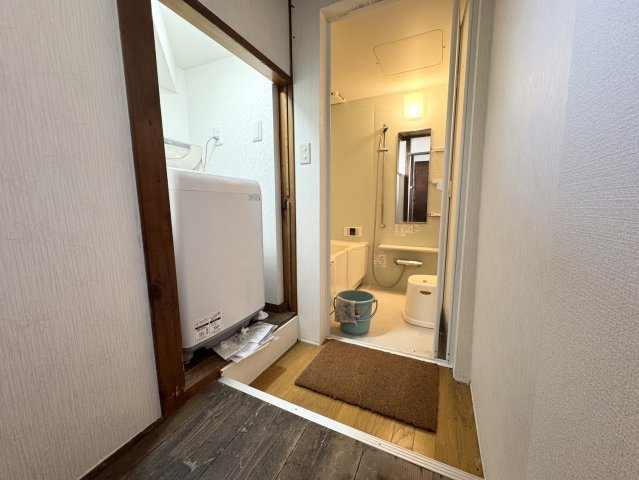 リノベした綺麗な中古戸建♪佐野市浅沼町の玄関
