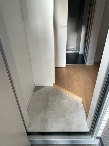 グランファースト箱崎の玄関