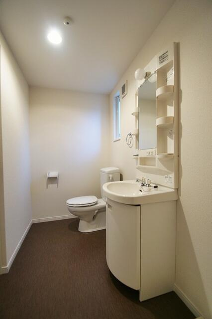 b’CASA Koiwaの洗面所