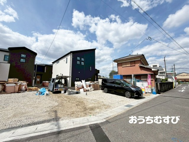 守山区川村町2期(全3棟)の前面道路含む現地写真