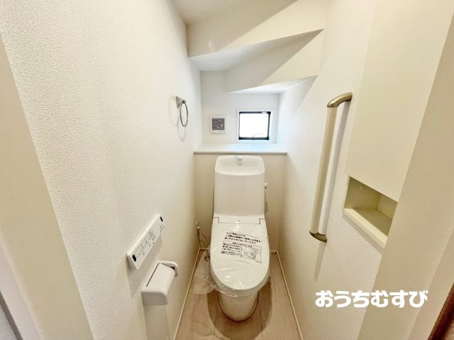 守山区川村町2期(全3棟)のトイレ