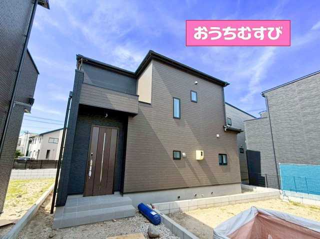 守山区川村町2期(全3棟)