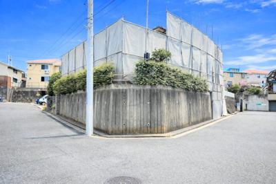 【周辺】 | ◆都筑区荏田東　売地◆ | ◆前面道路も幅員があり車の運転も安心！前面道路は閑静な住宅地。車通りの少ない道路です。お子様にも安心です。