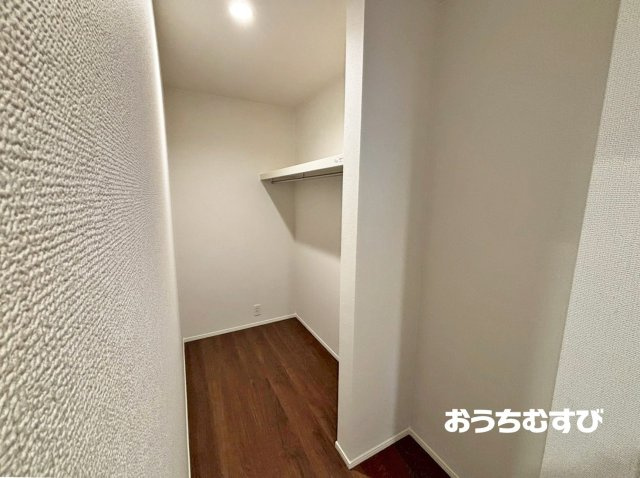 春日井市岩成台7丁目第1期(全2棟)の収納